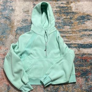 Lululemon sucba half zip